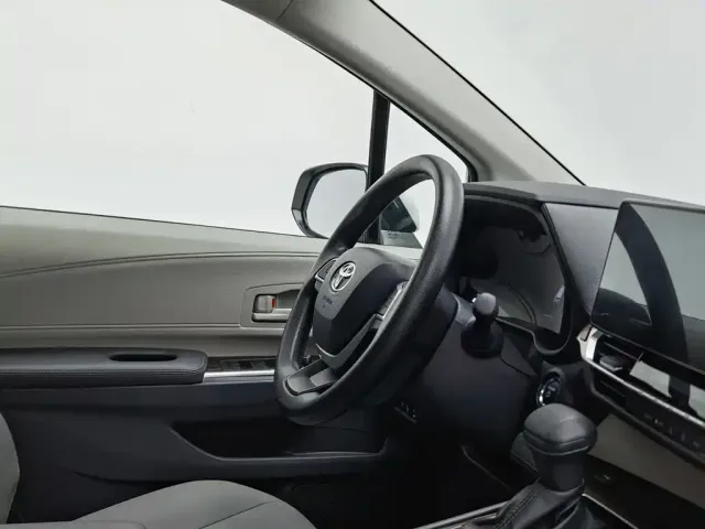 Toyota Granvia 2024 2.5L Hybrid Comfort — Фото автомобиля 22