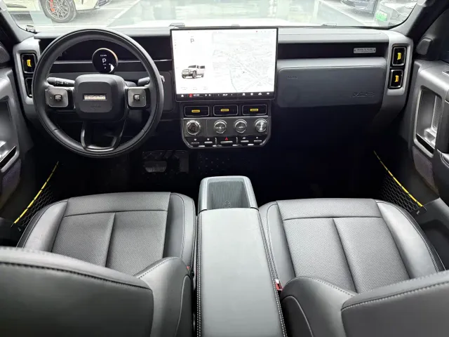 iCAR V23 — Фото автомобиля 8