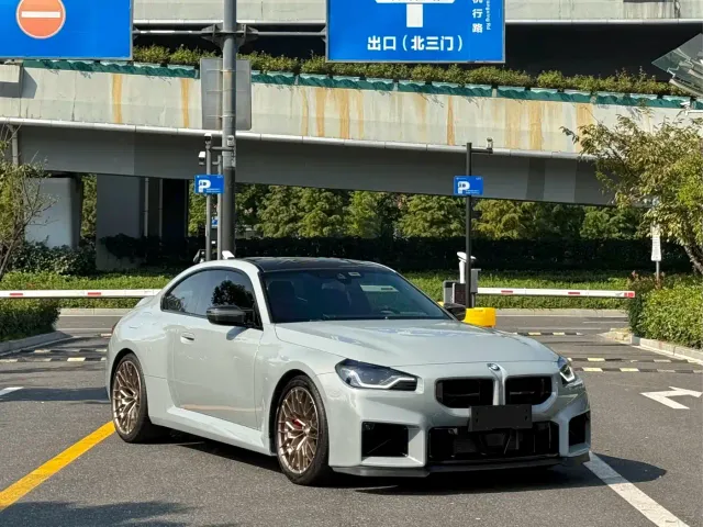 BMW M2 — Фото автомобиля 2