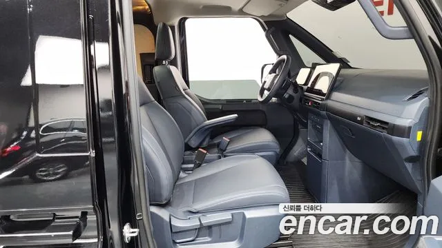 Kia PV5 — Фото автомобиля 25