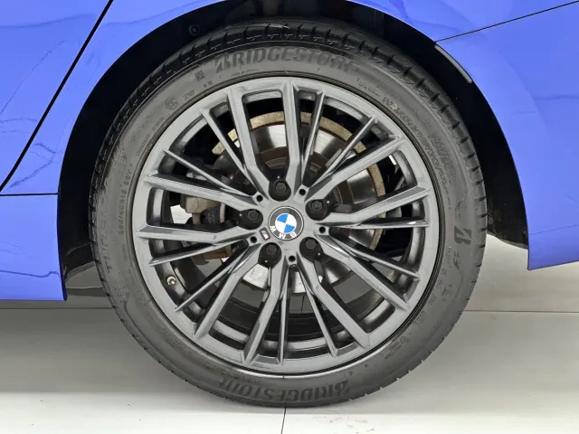 BMW 3 Series — Фото автомобиля 19