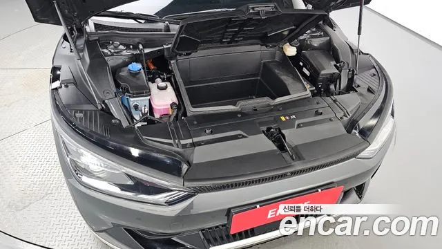 Kia EV6 — Фото автомобиля 6
