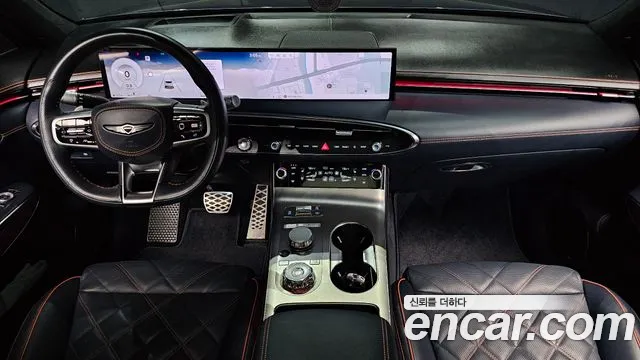 Genesis GV70 — Фото автомобиля 7