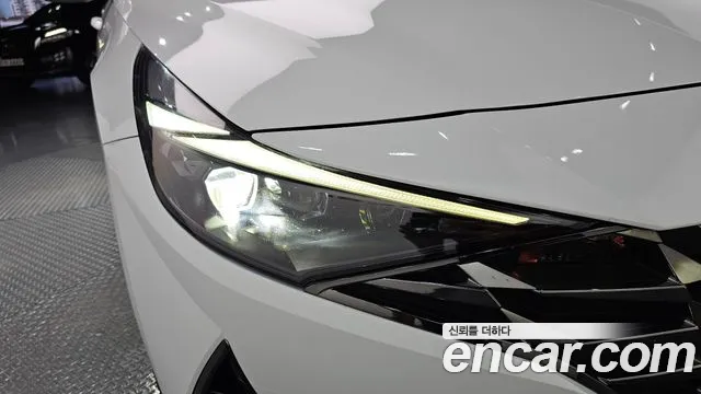 Hyundai AVANTE Avante (CN7) — Фото автомобиля 22