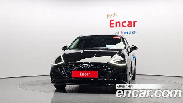 Hyundai Sonata — Фото автомобиля 3