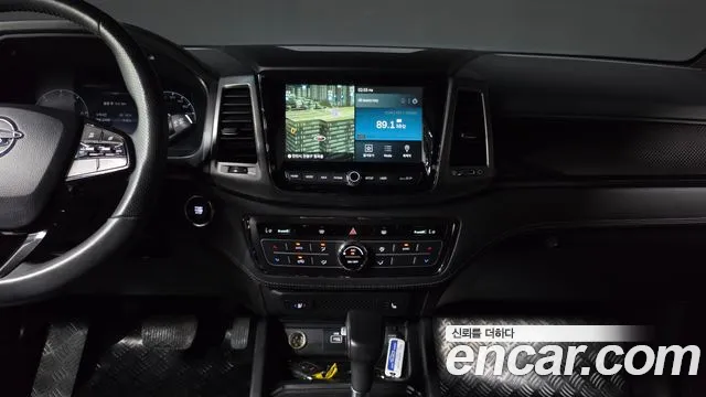 KG_Mobility_Ssangyong Rexton — Фото автомобиля 14