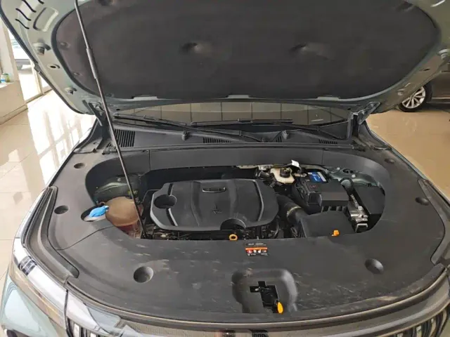 Geely Boyue L — Фото автомобиля 19