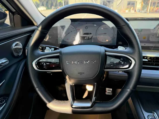 Chery Arrizo 8 — Фото автомобиля 9