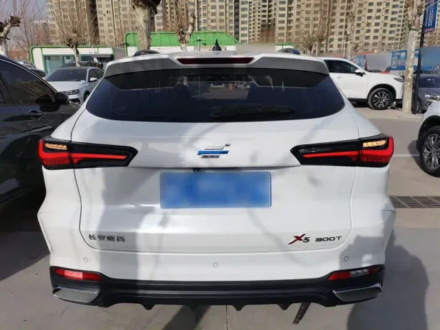 Changan Oushang X5 — Фото автомобиля 5