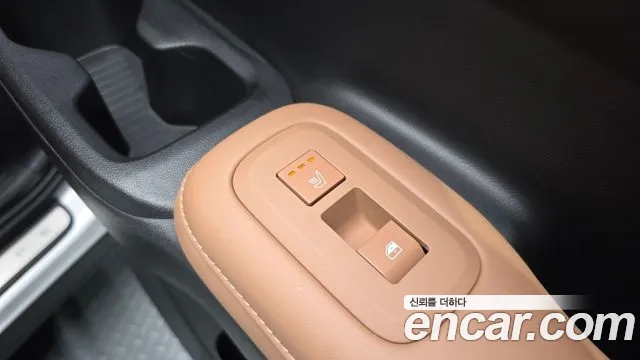 Hyundai Santa Fe MX5 — Фото автомобиля 17