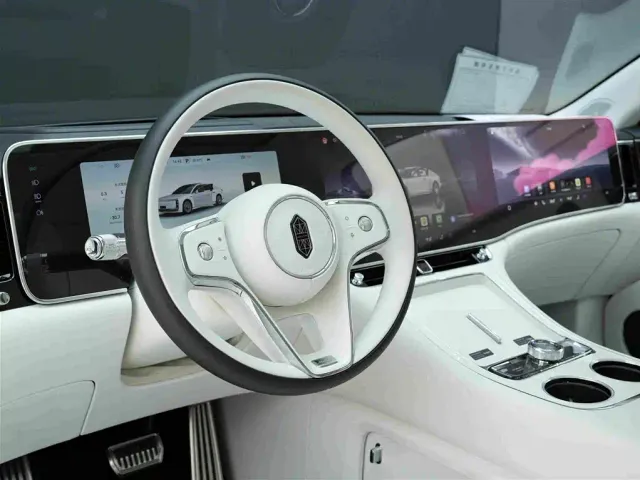 Maextro S800 — Фото автомобиля 8