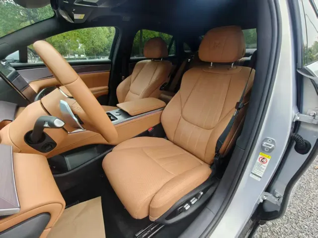 BYD Han L — Фото автомобиля 8