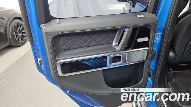 Mercedes-Benz G-Class — Фото автомобиля 25