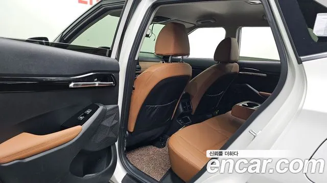 Kia Seltos Новый Seltos Бензин 2.0 2WD — Фото автомобиля 10