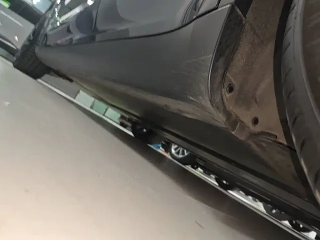 Tesla Model Y — Фото автомобиля 21