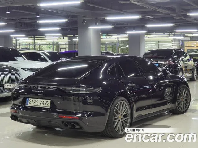 Porsche Panamera 971 — Фото автомобиля 2
