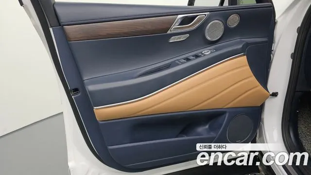 Genesis GV80 — Фото автомобиля 13