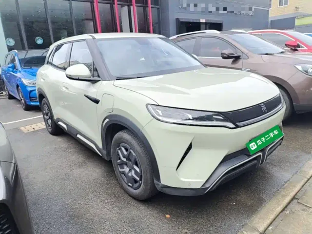 BYD Yuan UP — Фото автомобиля 3
