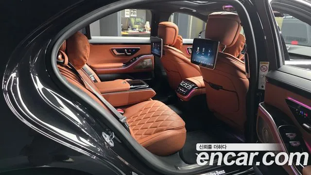 Mercedes-Benz S-Class — Фото автомобиля 11