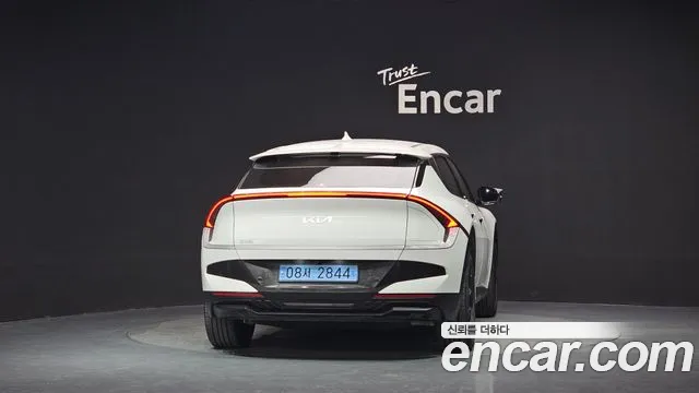 Kia EV6 EV6 (New) — Фото автомобиля 4