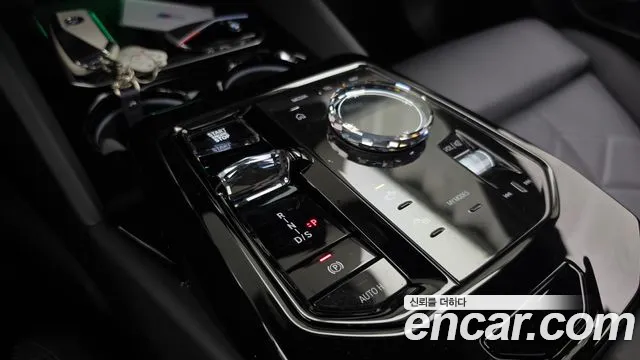 BMW 5-Series 5 серия (G60) 530i xDrive M Sport — Фото автомобиля 9
