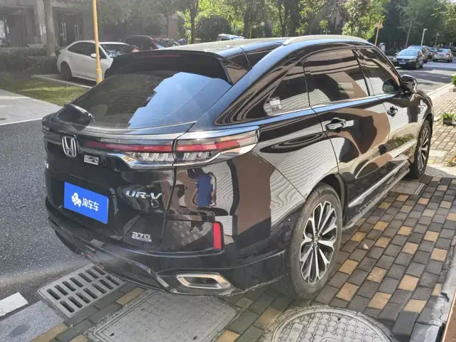 Honda UR-V — Фото автомобиля 3