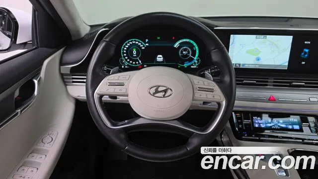 Hyundai Grandeur — Фото автомобиля 12