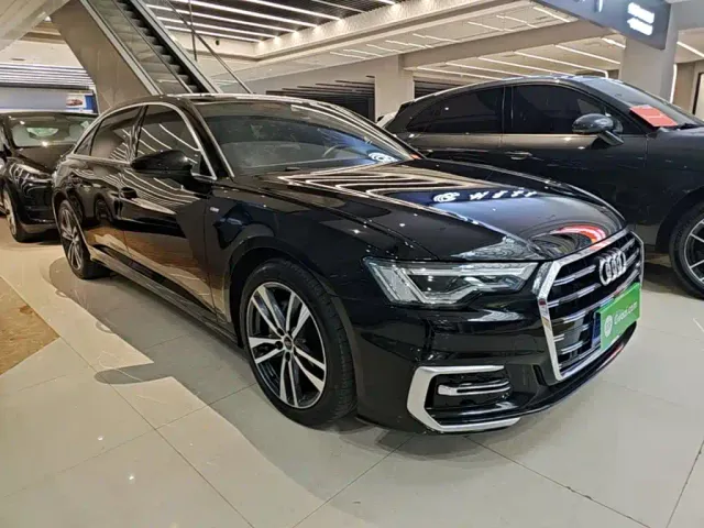 Audi A6L — Фото автомобиля 21