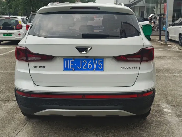 Jetta VS5 — Фото автомобиля 3