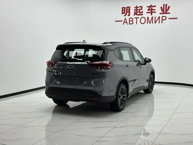 Chevrolet Orlando — Фото автомобиля 9