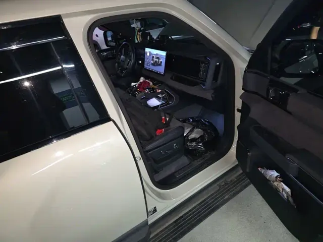 BYD FangChengBao Leopard 5 — Фото автомобиля 8