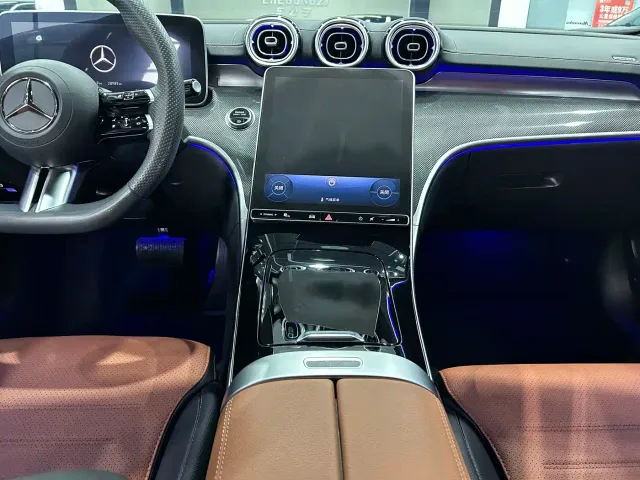 Mercedes-Benz C-Class — Фото автомобиля 13