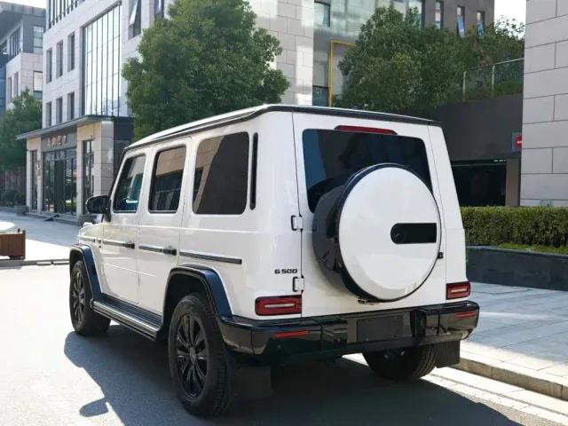 Mercedes-Benz Mercedes-Benz G-Class 2024 G 500 — Фото автомобиля 6