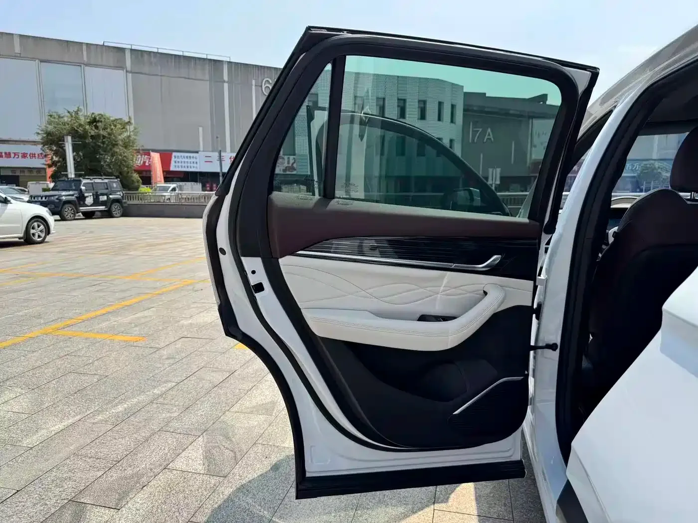 Geely Xingyue L 2021 2.0TD DCT EVO FWD Premium — Фото автомобиля 14