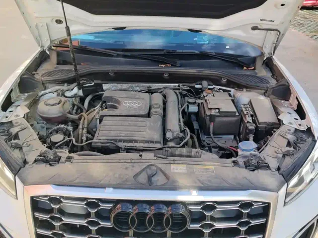 Audi Q2L — Фото автомобиля 10