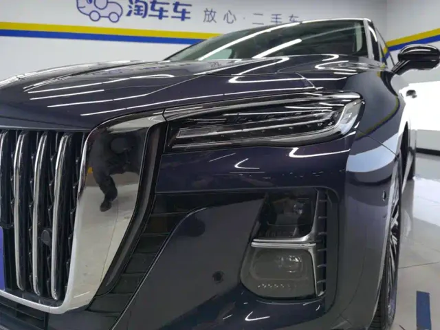 Hongqi H5 — Фото автомобиля 5