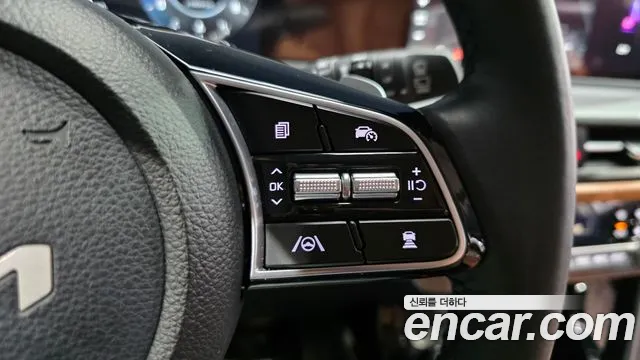 Kia Seltos Бензин 1.6 турбо 2WD — Фото автомобиля 25