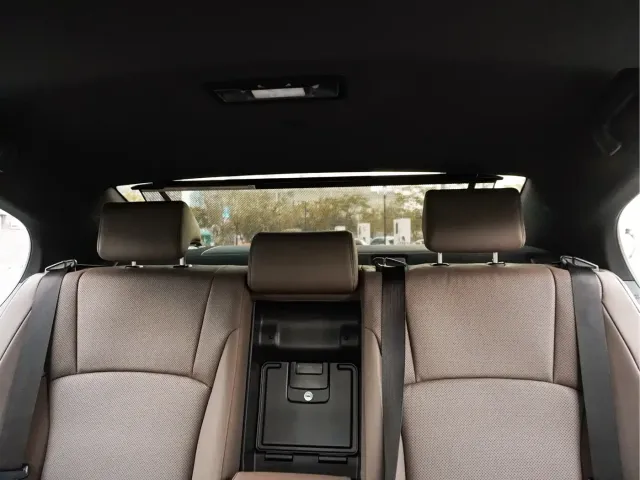 Lexus Lexus ES 2024 200 Premium Edition — Фото автомобиля 17