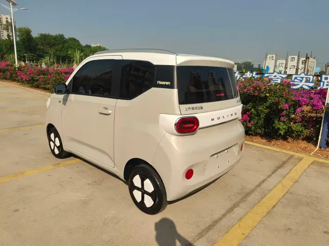 Wuling Hongguang Mini EV — Фото автомобиля 4
