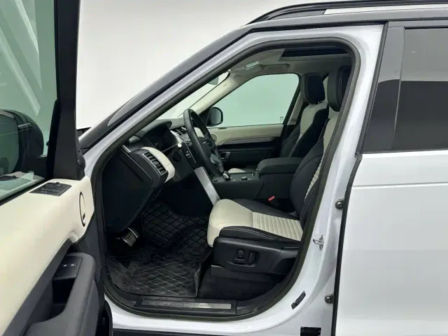Land Rover Discovery — Фото автомобиля 9