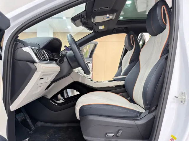 BYD Song PLUS — Фото автомобиля 10