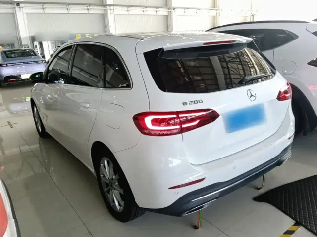 Mercedes-Benz B-Class — Фото автомобиля 4