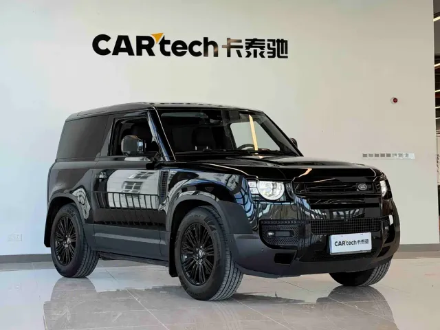 Land Rover Defender — Фото автомобиля 3