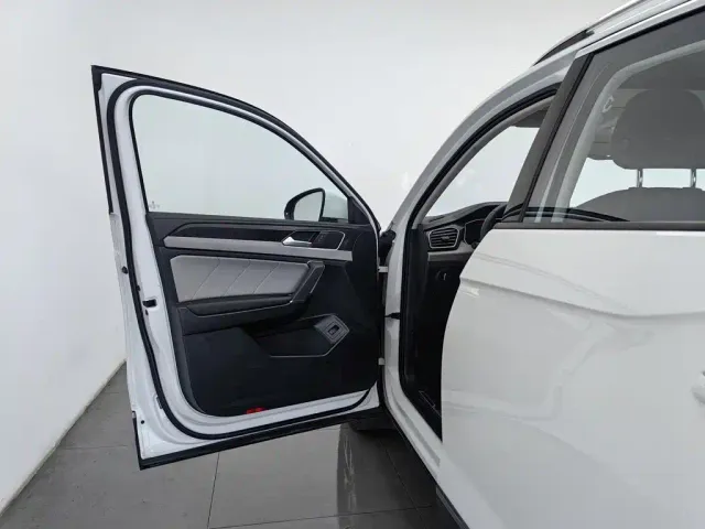 Volkswagen Tayron — Фото автомобиля 8