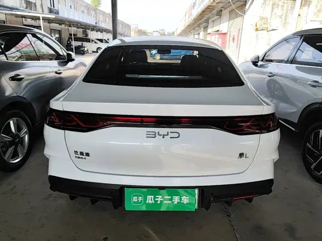 BYD Qin L — Фото автомобиля 5