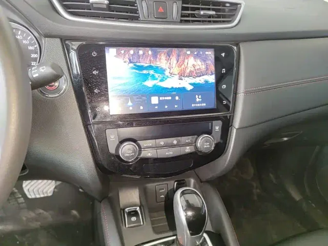 Nissan Qashqai — Фото автомобиля 12
