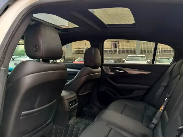 Cadillac CT5 — Фото автомобиля 14