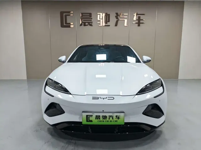 BYD Seal — Фото автомобиля 2