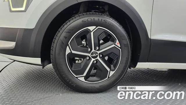 Kia Niro The All New — Фото автомобиля 5