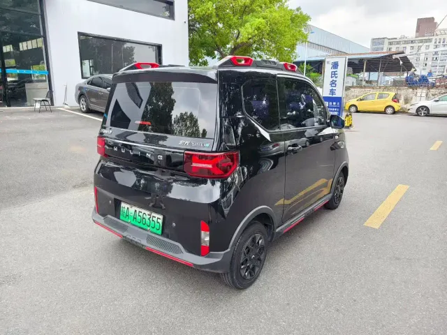 Wuling Hongguang Mini EV — Фото автомобиля 5